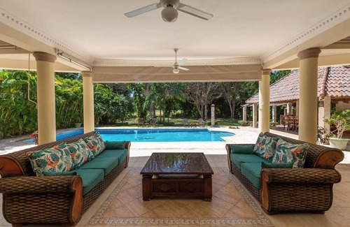 Villas Del Mar Villa | Private Pool| Daily Cleaning| Vintage Villa | 5BR