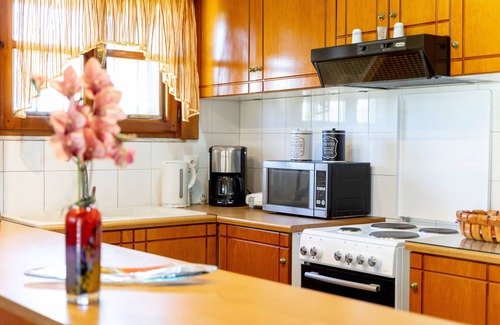 Theologos Villa | Private pool, family-friendly.