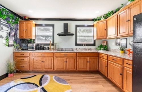 Jonesboro House | Private Pool House and Pool Outdoor Oasis