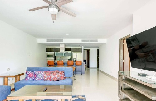 Puerto Juarez Condo | Private Pool, Patio BBQ, Beach Access in Resort