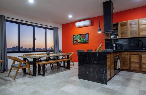 Colina del Sol House | Private pool, rooftop and BBQ, Malecón 5 min walk