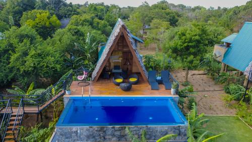 Habarana Resort | Private Pool Sun Shade Resort & Spa