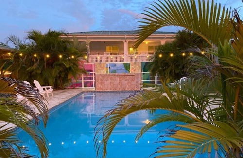 Tierras Nuevas Poniente Apartment | Private Studio at El Flamingo Beach Club