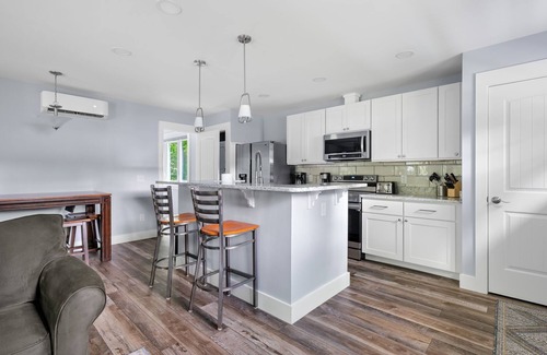 Charleston Apartment | Private & Quiet Retreat Near Folly Beach