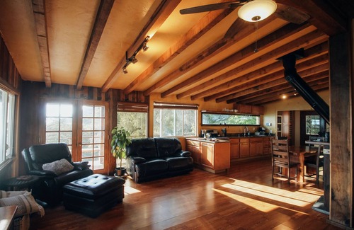 Lucia Cabin | Private Ranch with Hot Tub and Infinity Pool