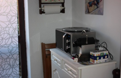 Collioure House | PRIVATE RESIDENCE: JANITOR, SWIMMING POOL, PETANQUE COURT, TENNIS COURT