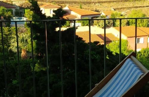 Collioure House | PRIVATE RESIDENCE: JANITOR, SWIMMING POOL, PETANQUE COURT, TENNIS COURT