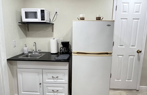 Citrus Park Apartment | private room