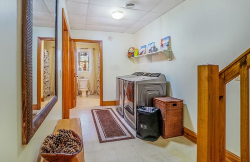 Onekama House | Private secluded home on 30 acres w/private sauna & jetted tub -Dogs OK