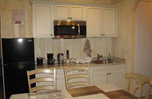 Citrus Heights Apartment | Private Spacious 2 Bedroom Uni