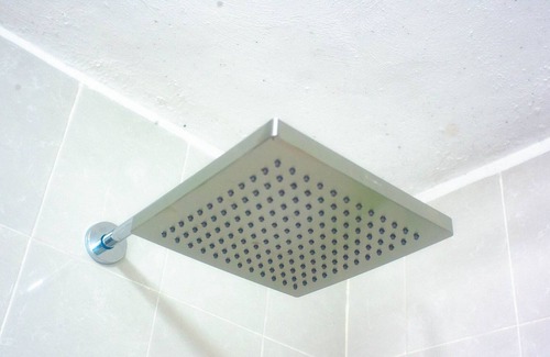 Bacalar Resort | Private twin room, shared bathroom, parking, and beach club