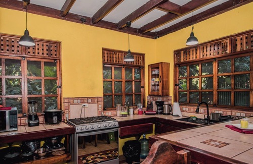 Cocles Villa | Private Villa Hot Jacuzzi&Pool, nMagic Jungle Garden, steps from amenities&beach