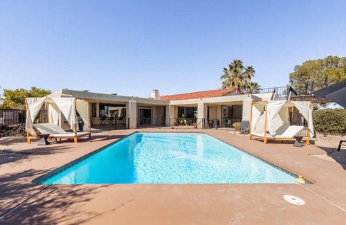 Twentynine Palms Villa | Private villa on 8acres with heated pool and spa. 10 mins. From JTNP entrance.