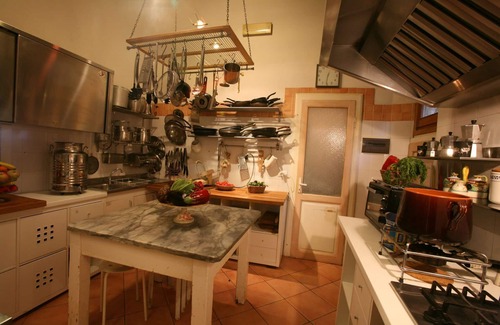 Sodo Villa | Private Villa with private pool, WIFI, A/C, TV, patio, panoramic view, parking, close to Cortona