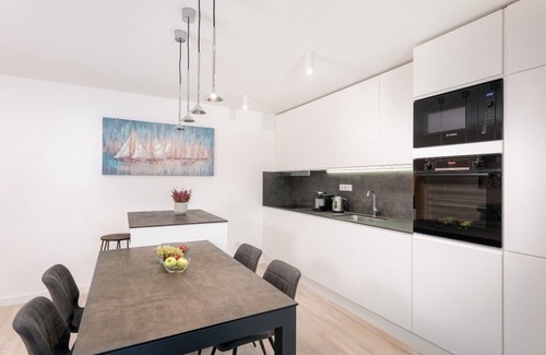 Promajna Apartment | Promajna Villa 01, Apartment 01 (6 + 2, ground floor)