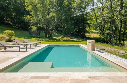 Vienne House | Propriété de Charme Avec Piscine