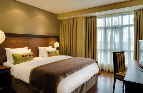 Benin City Hotel | Protea Hotel by Marriott Benin City Select Emotan