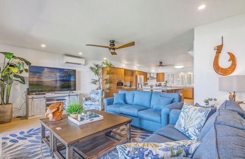 Downtown Lahaina Condo | Puamana 254-2 Remodeled Direct OceanFront 3Bedroom Condo in Historic Lahaina
