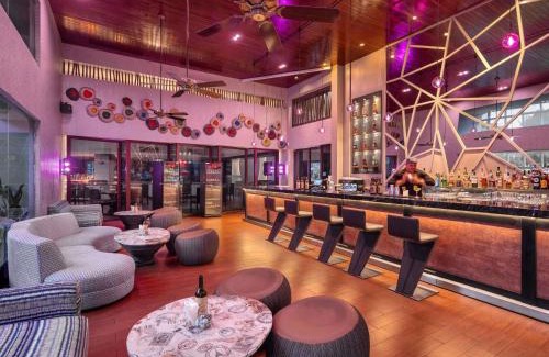 Legian City-Centre Resort | Pullman Bali Legian Beach