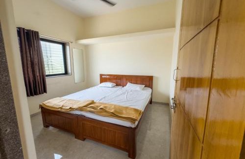 Akalkot Hotel | Punekar Bhavan