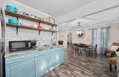 Garden City House | Pura Vida 4 Blocks 2 Sea Fire Pit Golf Cart Option