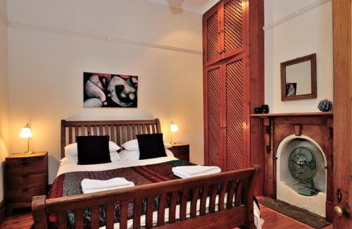 South Fremantle House | Pure Gold - Heritage 2 bedroom terraced cottage