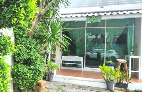 Kata Hotel | Purepamvillage