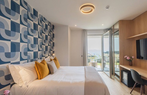 Como House | Pureview Luxury Suites, with breakfast & pool by Rent all Como