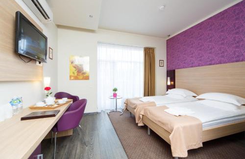 Obolons'kyi District Hotel | Pushcha Congress Hotel