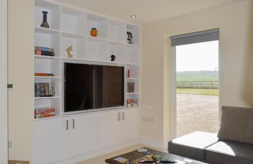 Stodmarsh House | Puxton Lodge