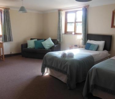 Cilmeri House | Pwllgwilym B & B