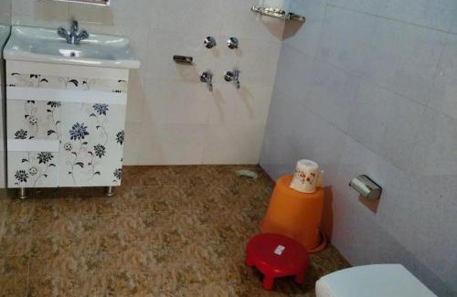 Banjar Resort | Pyare Cafe Cottages And Tents