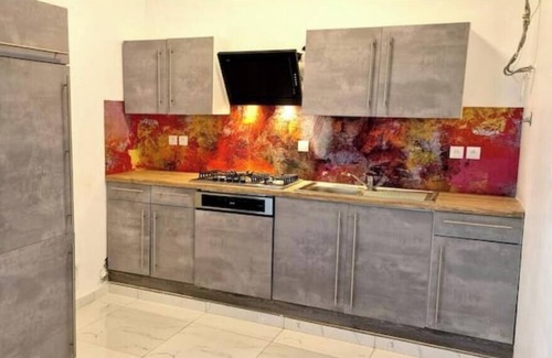 Lome Apartment | Pyramide.