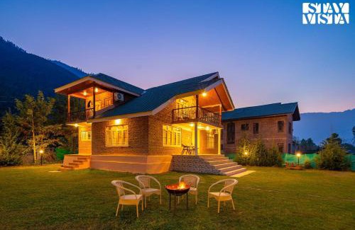 Gund Villa | Qaraar - Preng by VEO - Part of StayVista