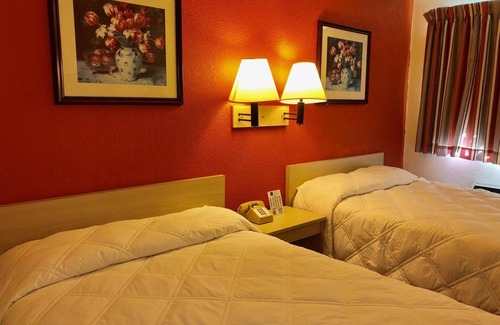 Quad Cities Hotel | QC Stay Inn