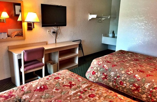 Quad Cities Hotel | QC Stay Inn