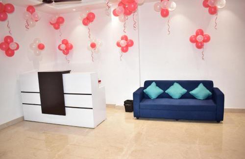 New Delhi Hotel | Qotel Comfort Ashok Vihar - Near Delhi University