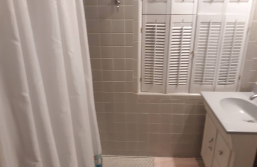 South Bend House | Quaint 4BR-home in historic Marquette Park. Less than 2 miles from Notre Dame.