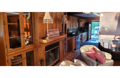 St. Joseph Cabin | Quaint and peaceful waterfront cabin UNIT #2