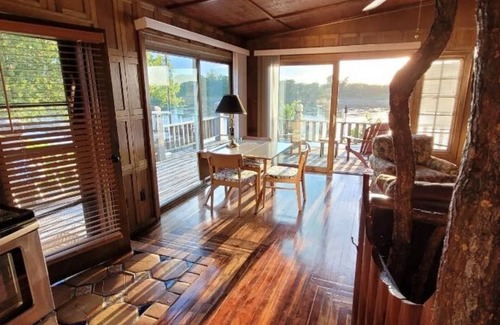 St. Joseph Cabin | Quaint and peaceful waterfront cabin #3-1-Bdrm,upper.