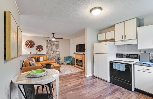 Kokomo Condo | Quaint and relaxing get away in City of first