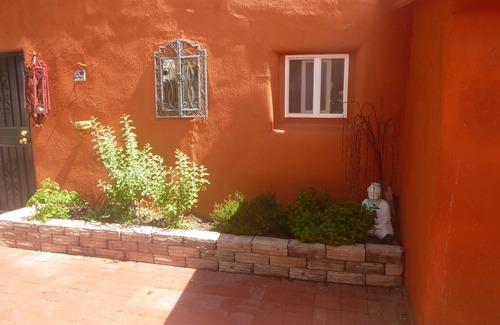 Bisbee Apartment | Quaint Historic Circa 1914 Bungalow style Apt.