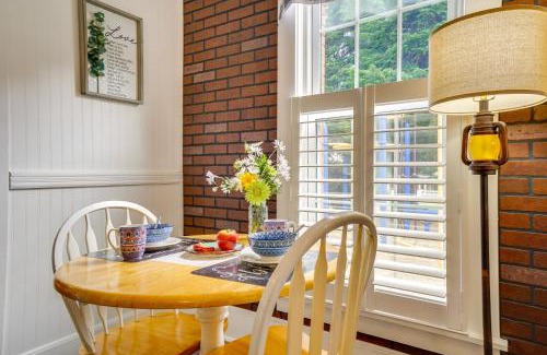 Mount Vernon House | Quaint Mt Vernon Cottage Near Historic Dtwn!