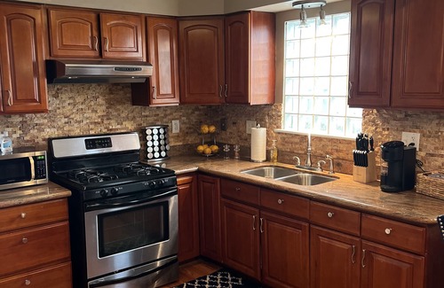 Saint Anthony Cottage | Quaint New Orleans Cottage