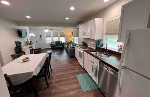 Port Royal House | Quality Home Port Royal. Pets are allowed