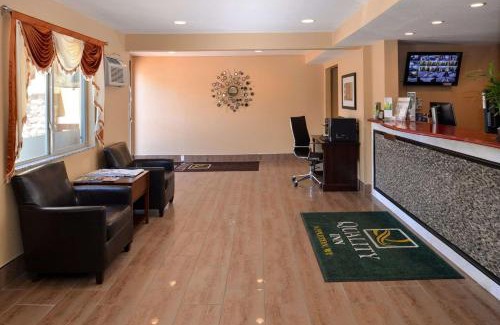 Appleton Hotel | Quality Inn Appleton West