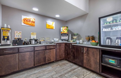 Athens Hotel | Quality Inn Athens I-65/Huntsville Area West