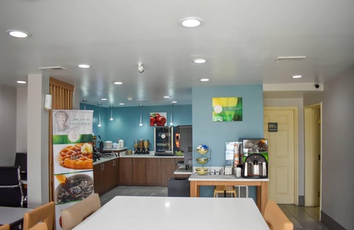 Calhoun Hotel | Quality Inn Calhoun North I-75