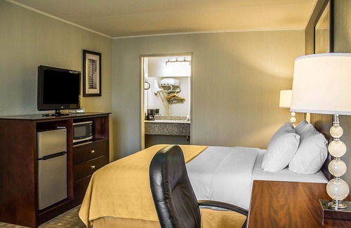 Cambridge Hotel | Quality Inn Cambridge