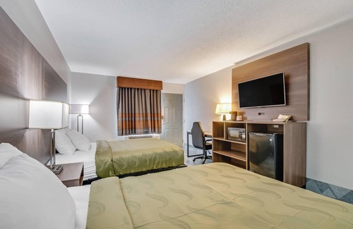 Dalton Hotel | Quality Inn Dalton East